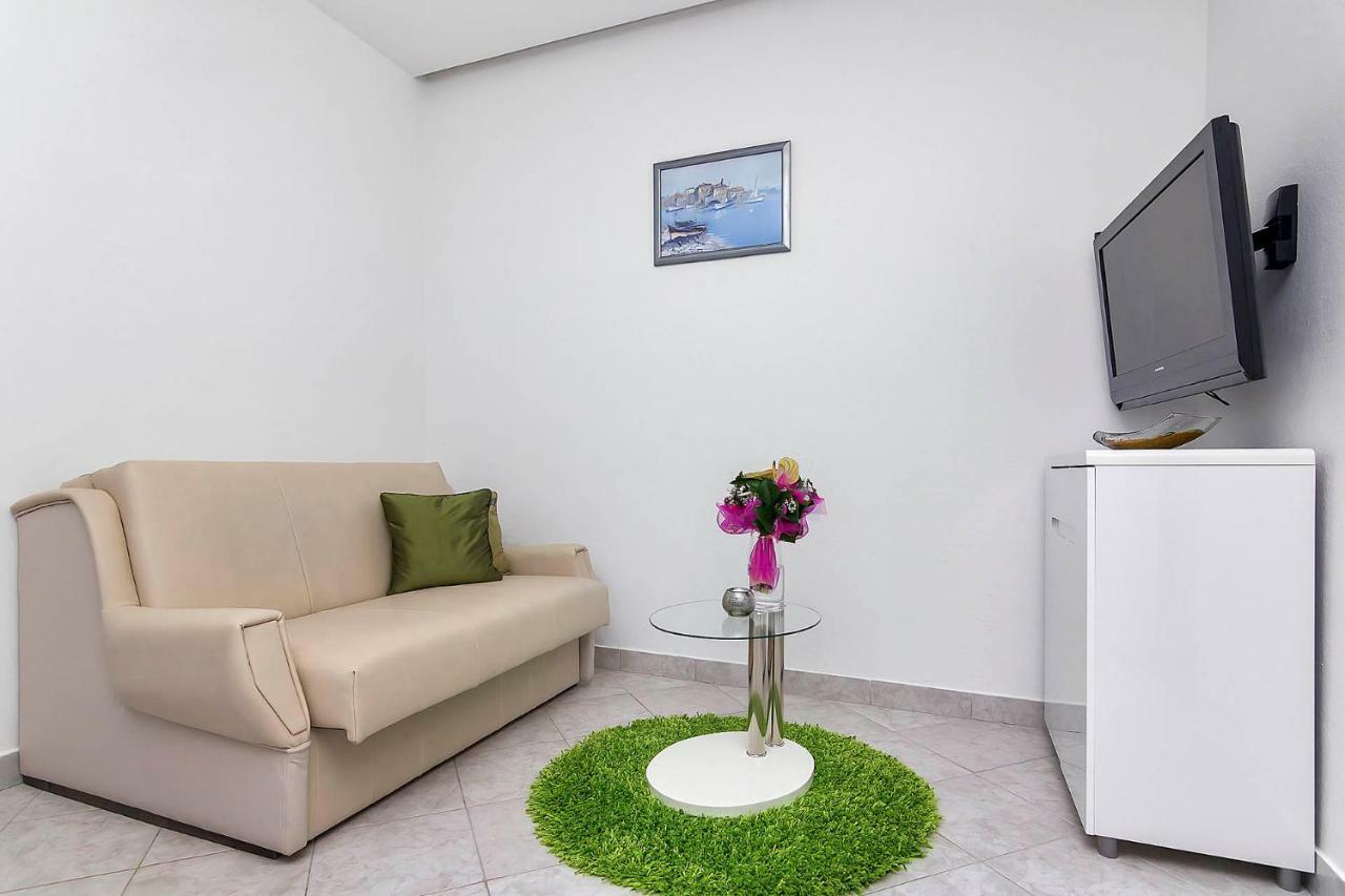 Apartment Sukara *