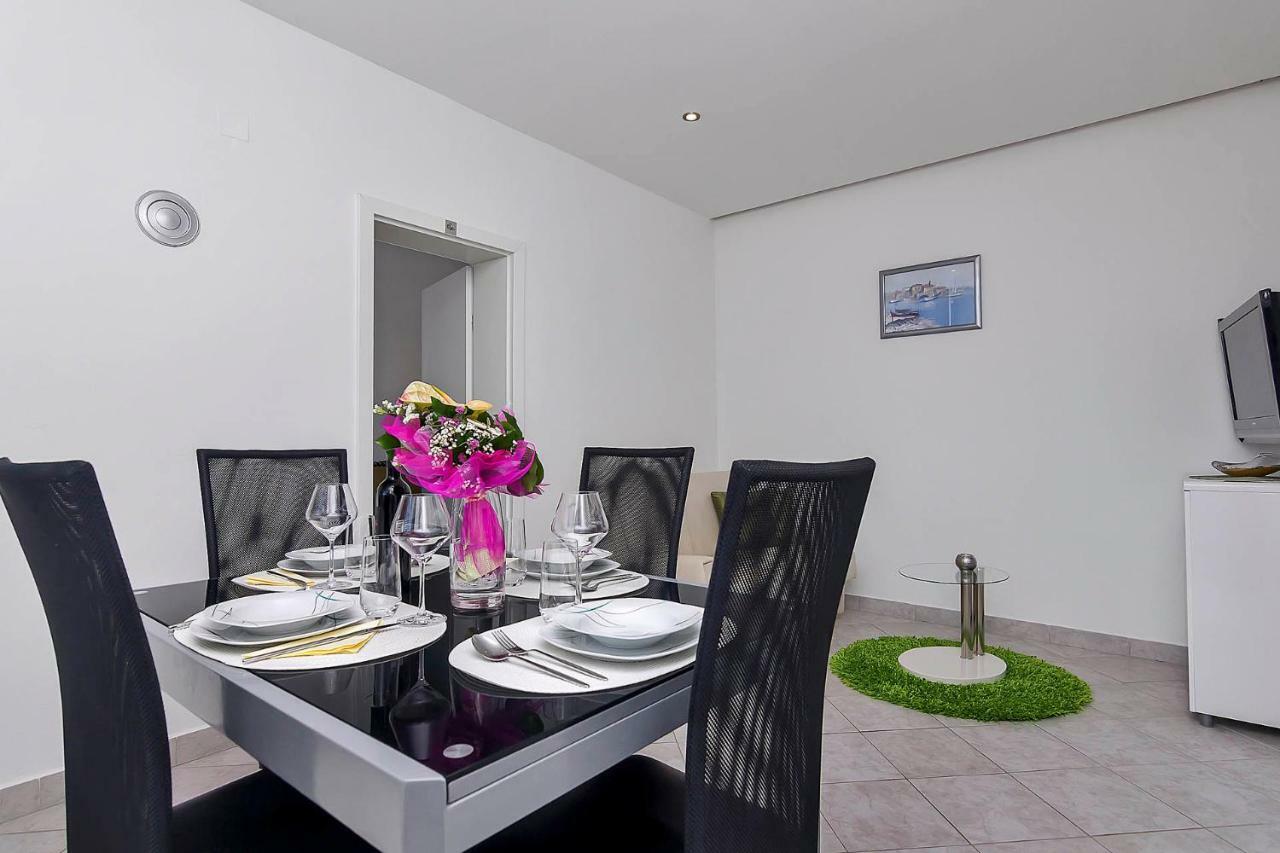 Sukara Apartment